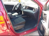 Toyota Rav4 Le 2T3BFREV9JW856636 снимка