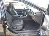 Toyota Camry Se 4T1B11HK1JU540464 photo