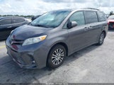 TOYOTA SIENNA XLE 8 PASSENGER 5TDYZ3DC3KS980743 photo