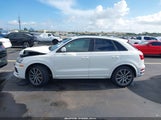 Audi Q3 2.0T Premium/2.0T Sport Premium WA1BCCFS2JR023653 photo