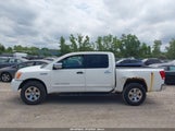 NISSAN TITAN SE 1N6AA07C09N312561 снимка