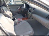 TOYOTA CAMRY XLE 4T1BE46K48U770860 снимка