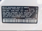Volkswagen Passat 2.0T R-Line/2.0T S 1VWAA7A3XJC037850 photo