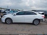 Toyota Camry Le 4T1BF1FKXHU730293 снимка