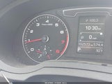 Audi Q3 2.0T Premium WA1ECCFS4HR007736 снимка
