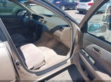 TOYOTA CAMRY LE JT2BG22K6X0373979 photo