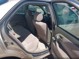 TOYOTA CAMRY LE JT2BG22K6X0373979 photo