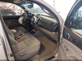 Toyota Tacoma Base V6 3TMLU4EN5BM059784 снимка