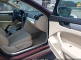Volkswagen Passat 2.5L Se 1VWBH7A37CC068301 снимка