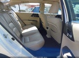 Honda Accord Touring 1HGCR3F9XEA007549 снимка