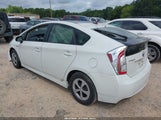 Toyota Prius Three JTDKN3DU8F0400244 снимка