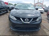 Nissan Rogue Sport Sv JN1BJ1CR2HW121811 fotografie