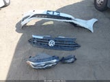 Volkswagen Jetta 1.4T R-Line/1.4T S/1.4T Se 3VWC57BU9MM083659 снимка
