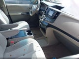 Toyota Sienna Le 7 Passenger 5TDJK3DC4DS059494 снимка