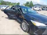 TOYOTA CAMRY LE 4T4BF1FK6FR506828 снимка
