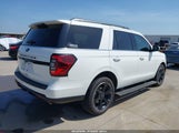 Ford Expedition Limited 1FMJU2AT3NEA17930 photo