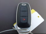 Nissan Rogue S Fwd 5N1BT3AA2PC881149 fotografie