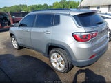 Jeep Compass Latitude 4X4 3C4NJDBB1KT682739 снимка