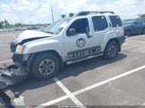 Nissan Xterra Pro-4X 5N1AN0NW8FN658403 photo