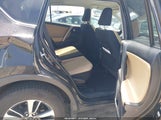Toyota Rav4 Xle 2T3RFREV0JW716764 снимка