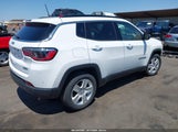 Jeep Compass Latitude 4X4 3C4NJDBB7NT131221 снимка