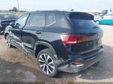 Volkswagen Taos 1.5T Se 3VVSX7B2XRM028136 photo