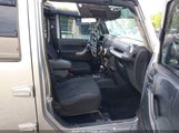 Jeep Wrangler Jk Unlimited Sahara 4X4 1C4BJWEG2JL936510 photo