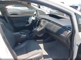 Toyota Prius Four JTDKN3DU6F1992642 снимка