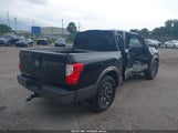 Nissan Titan Platinum Reserve 1N6AA1E67HN508448 fotografie