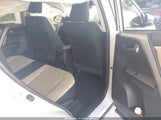 Toyota Rav4 Xle 2T3WFREV2JW512910 снимка