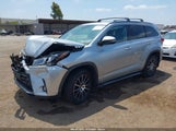 Toyota Highlander Se 5TDKZRFH6JS533565 снимка
