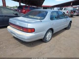 TOYOTA CAMRY LE JT2SK12EXN0064385 fotografie