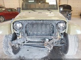 Jeep Wrangler Unlimited Sahara 1C4BJWEG9DL686848 fotografie