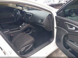 Chrysler 200 Limited 1C3CCCAB6FN722238 снимка