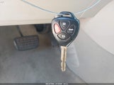 Toyota Camry Le 4T1BE46K49U850791 снимка