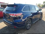 Toyota Highlander Xle V6 5TDJKRFH8GS331898 fotografie