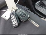 Hyundai Santa Fe Sport 2.4L 5NMZU3LB5HH002011 photo