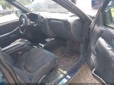 Chevrolet S-10 Ls 1GCDT13X74K123389 снимка