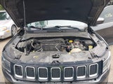 Jeep Compass Latitude 4X4 3C4NJDBBXJT463583 fotografie