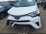 Toyota Rav4 Le 2T3ZFREV0JW481069 fotografie