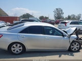 Toyota Camry Le 4T1BE46K77U022070 снимка