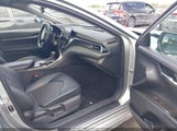 Toyota Camry Se 4T1G11AK2NU641843 photo