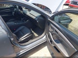 Mazda Mazda3 Premium JM1BPAML4M1306908 fotografie
