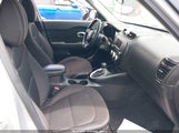 Kia Soul KNDJN2A27H7488237 fotografie