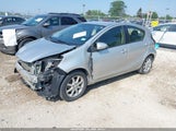 Toyota Prius C Three JTDKDTB38F1578615 снимка