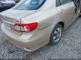 Toyota Corolla Le 2T1BU4EE9BC613039 photo