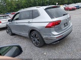 Volkswagen Tiguan 2.0T Sel Premium R-Line 3VV4B7AX3LM068229 снимка