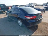 Toyota Camry Le 4T1B11HK6JU612839 photo