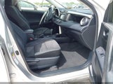Toyota Rav4 Le JTMZFREV4FJ056461 снимка