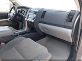 Toyota Tundra Grade 4.6L V8 5TFRM5F12BX026683 fotografie